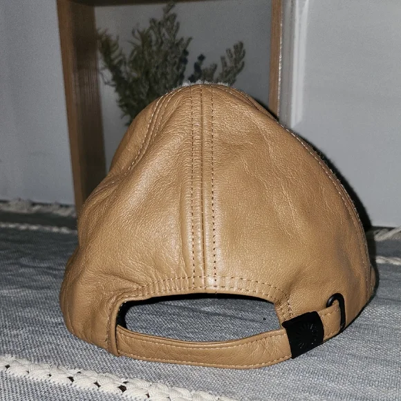 UGG Australia UnisexGenuine Cream Shearling Smooth Tan Leather Baseball Cap - Picture 5 of 15